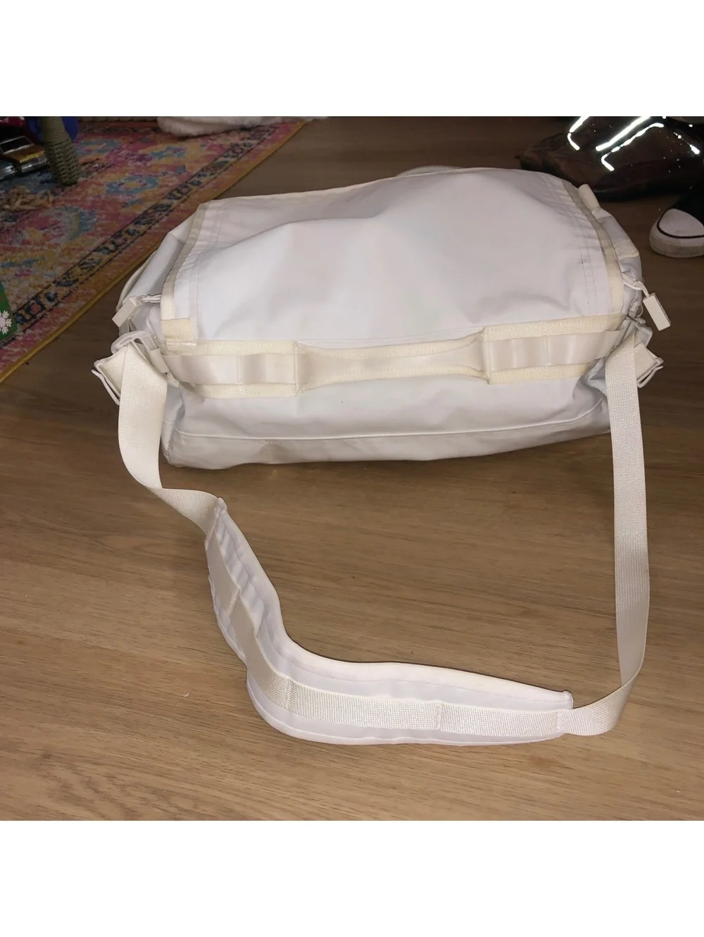BABOON TO THE MOON GO BAG DUFFEL BACKPACK WHITE BLUE PALM TREE LINED RARE